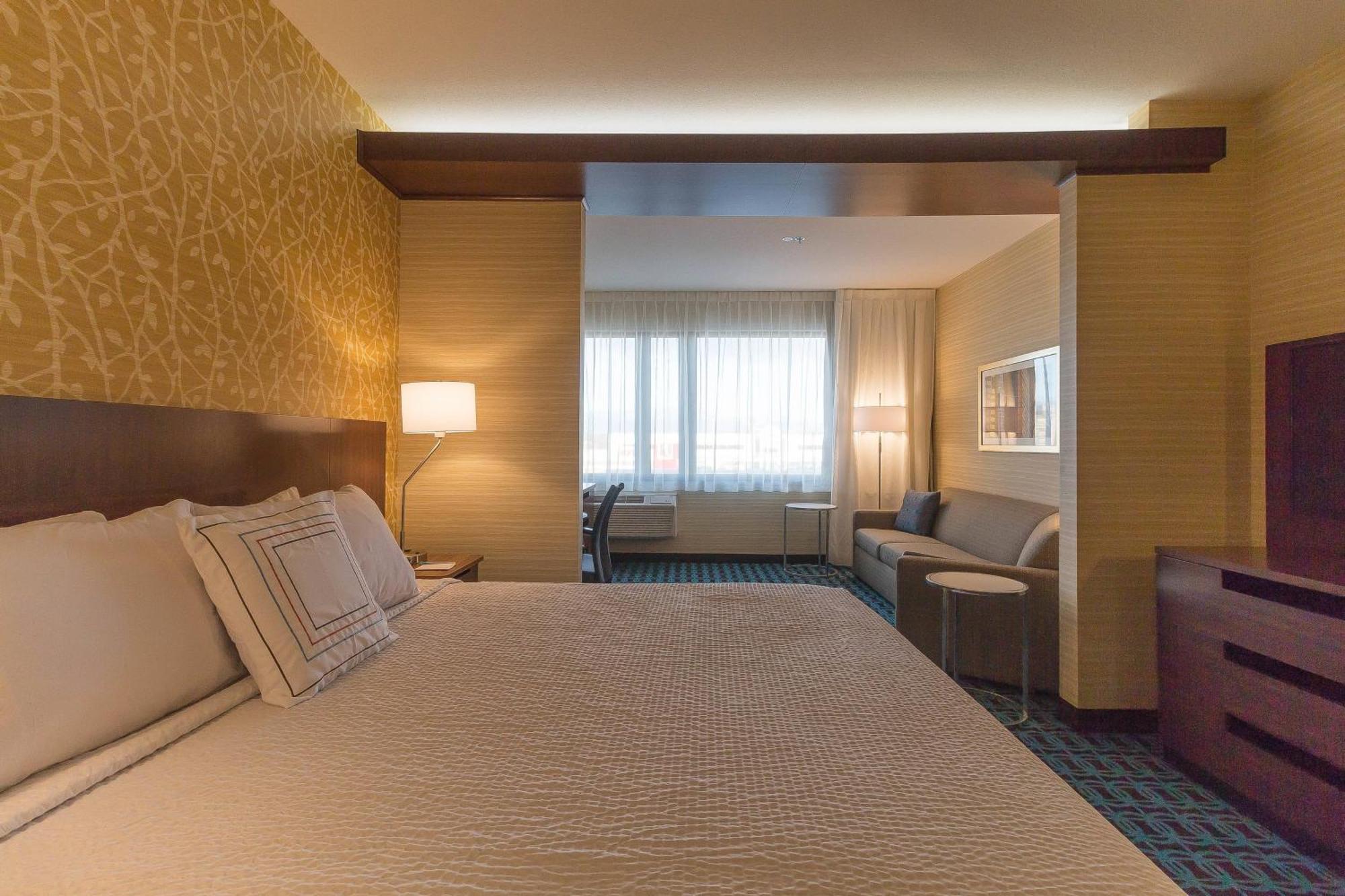 Fairfield Inn & Suites By Marriott Риджайна Экстерьер фото