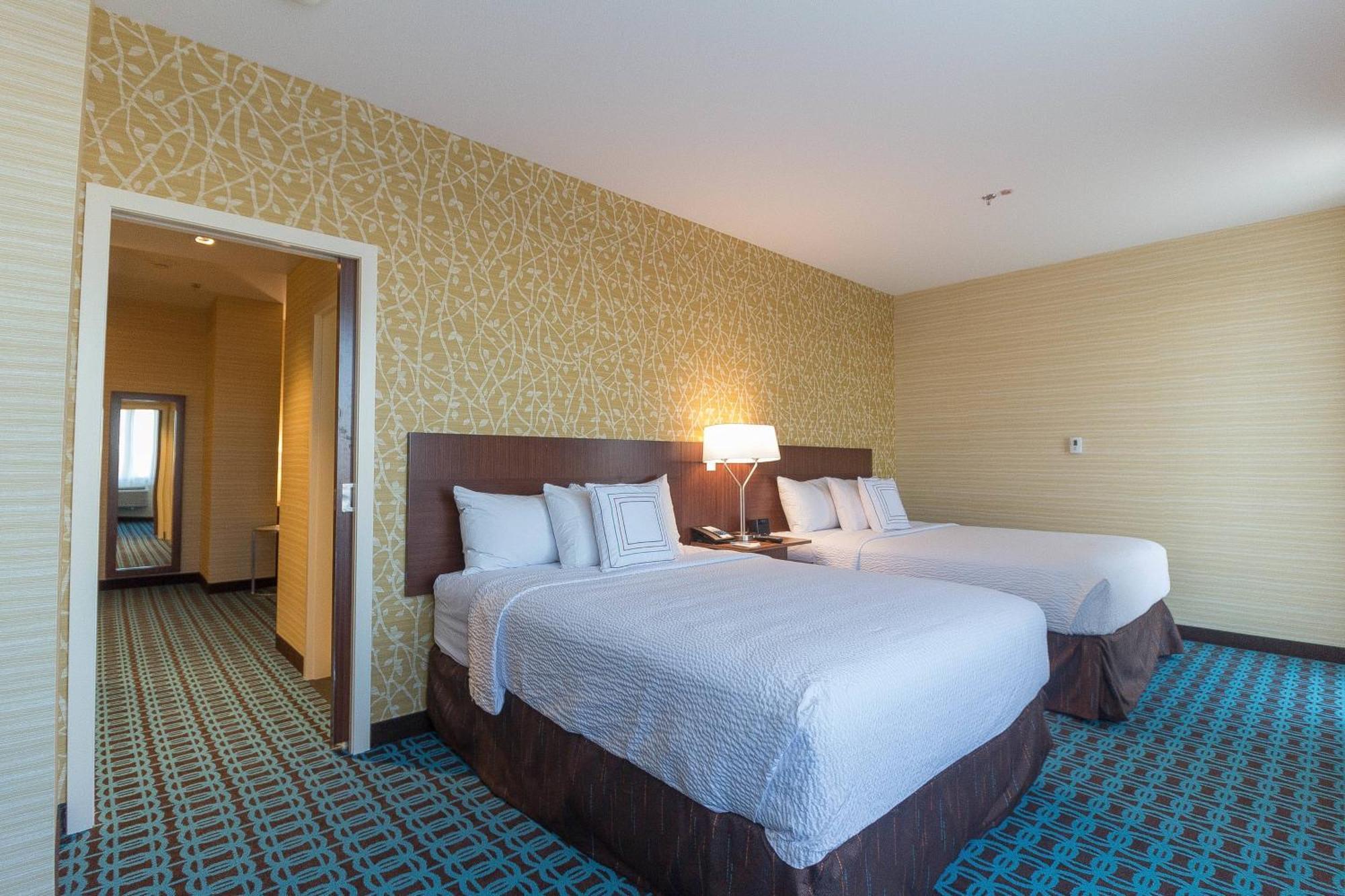 Fairfield Inn & Suites By Marriott Риджайна Экстерьер фото